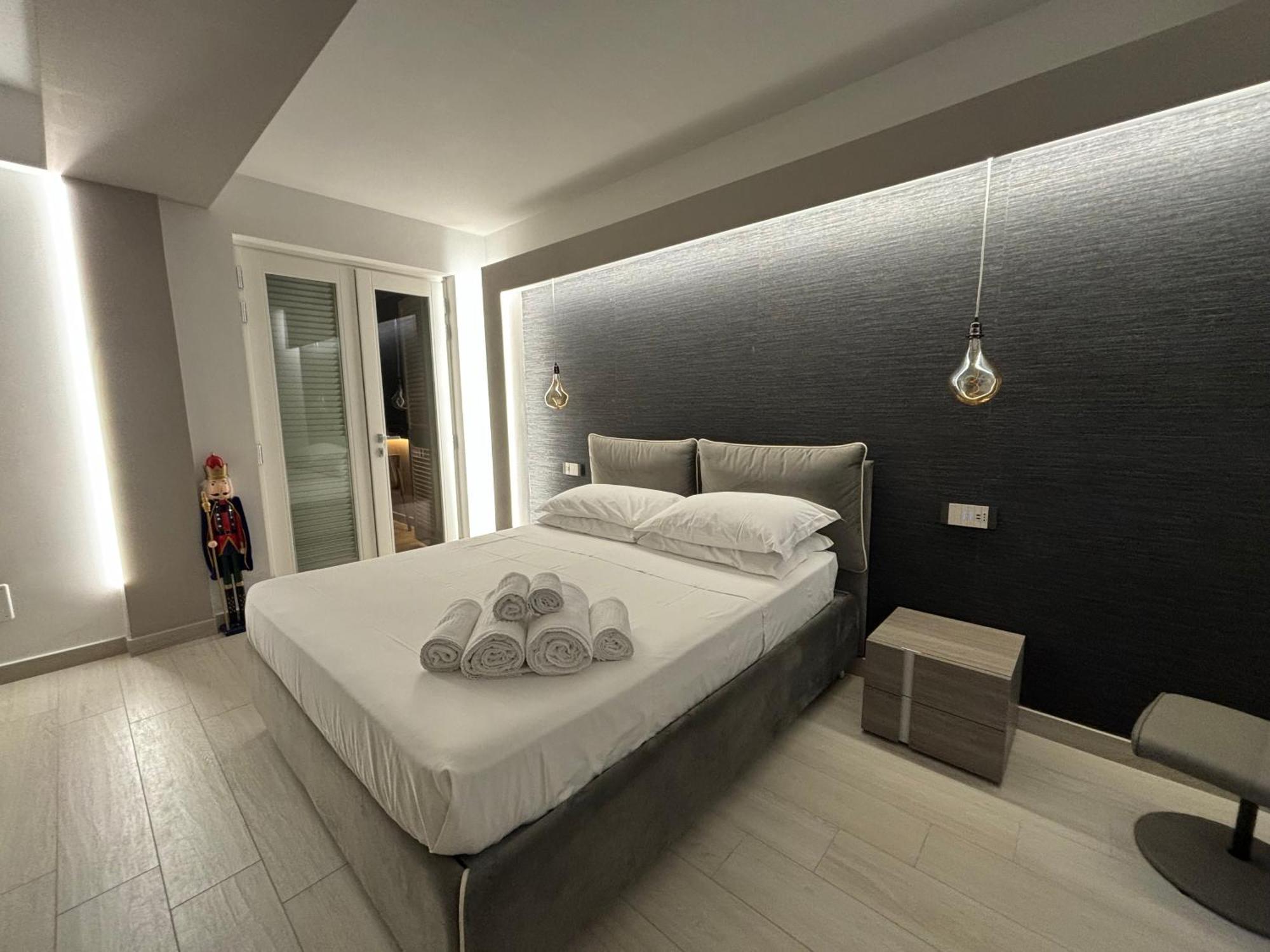 En Suite Bedroom Blue Moon Piano di Sorrento Exterior photo